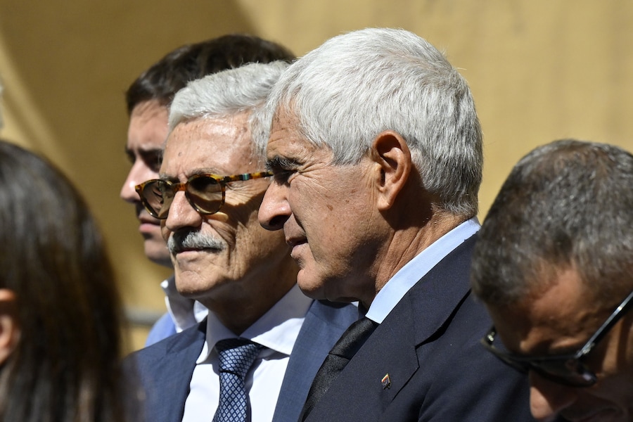 Massimo D’Alema e Pier Ferdimamdo Casini ai funerali di Emma Bonino. (7146)