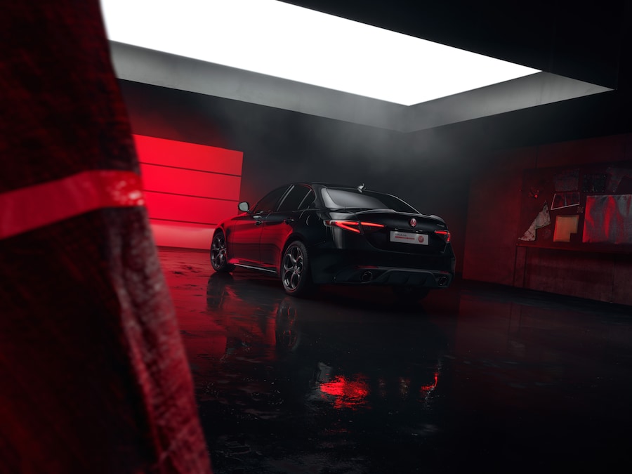 Alfa Romeo Giulia Edizione Luna Rossa