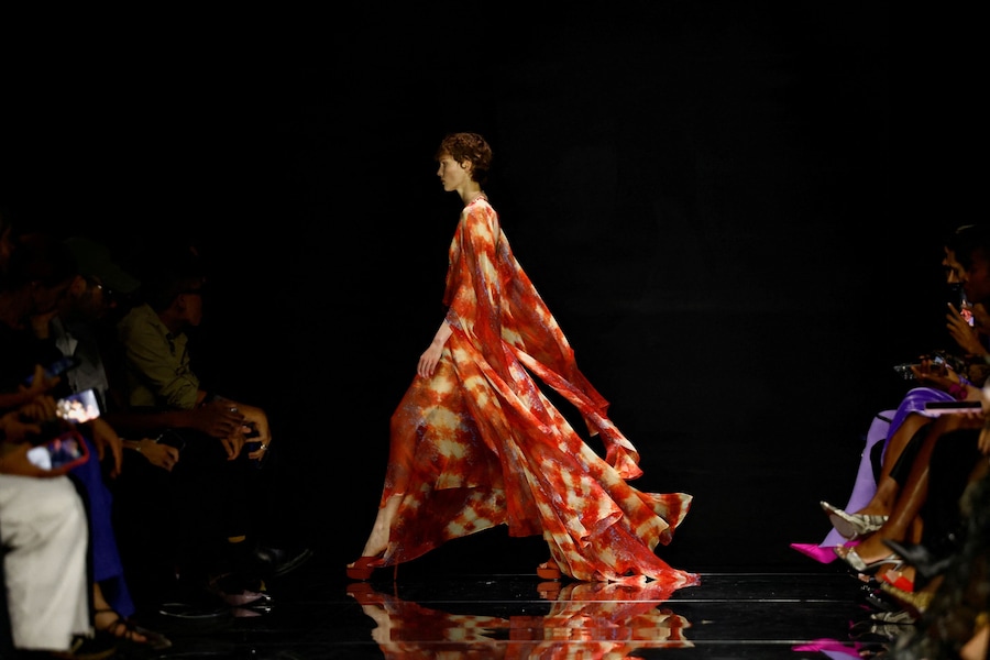 Roberto Cavalli, la collezione per la PE 2027. Milano, 24 settembre 2026. (REUTERS)