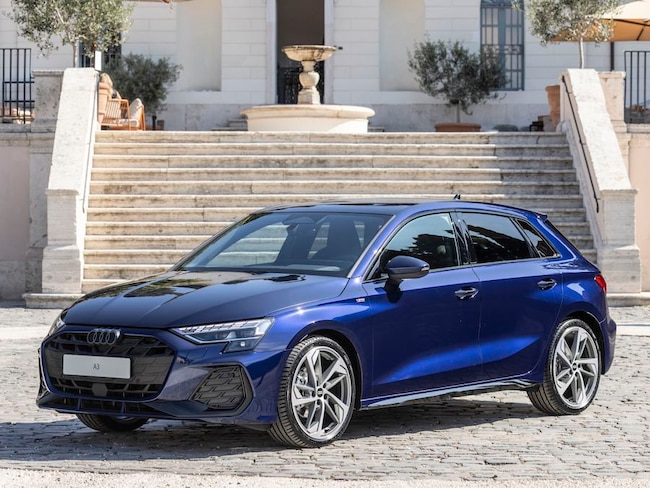 Audi A3, le foto della nuova serie