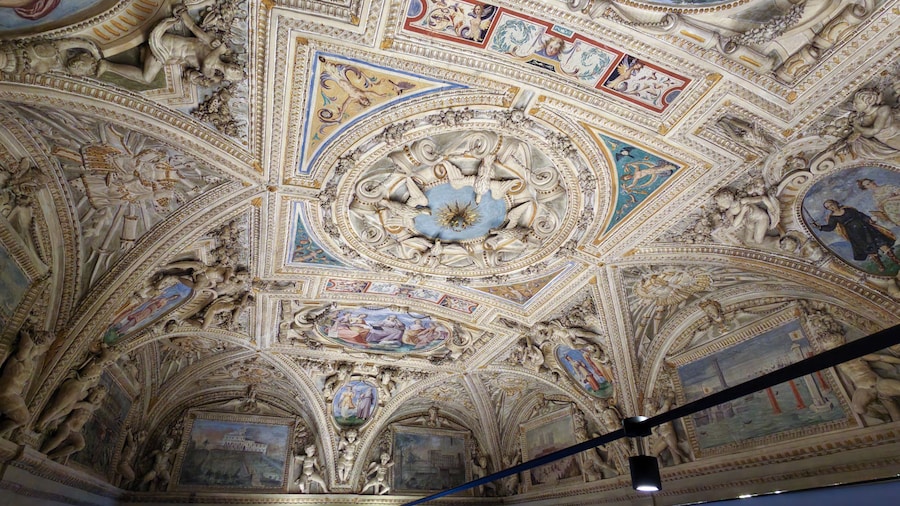 Firenze, Palazzo Gualfonda, foto Panzera OFV FAI