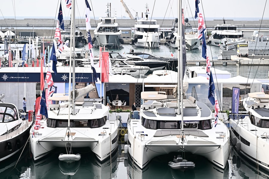 Alcune vedute delle barche e yacht nella giornata di apertura della 66ma edizione del Salone Nautico Internazionale dal 1 al 6 ottobre, Genova, 01 ottobre 2026. ANSA/LUCA ZENNARO +NPK+ (ANSA)