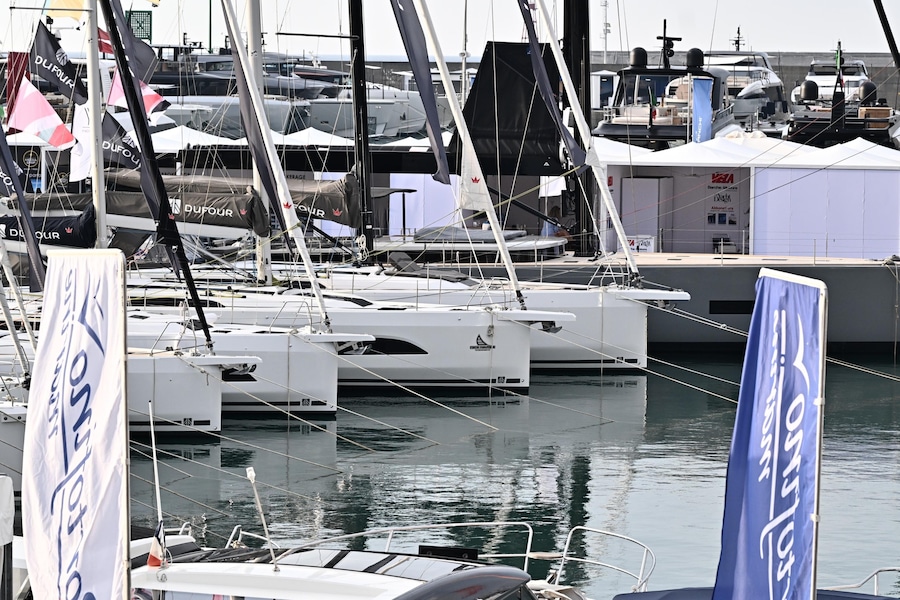 Alcune vedute delle barche e yacht nella giornata di apertura della 66ma edizione del Salone Nautico Internazionale dal 1 al 6 ottobre, Genova, 01 ottobre 2026. ANSA/LUCA ZENNARO +NPK+ (ANSA)