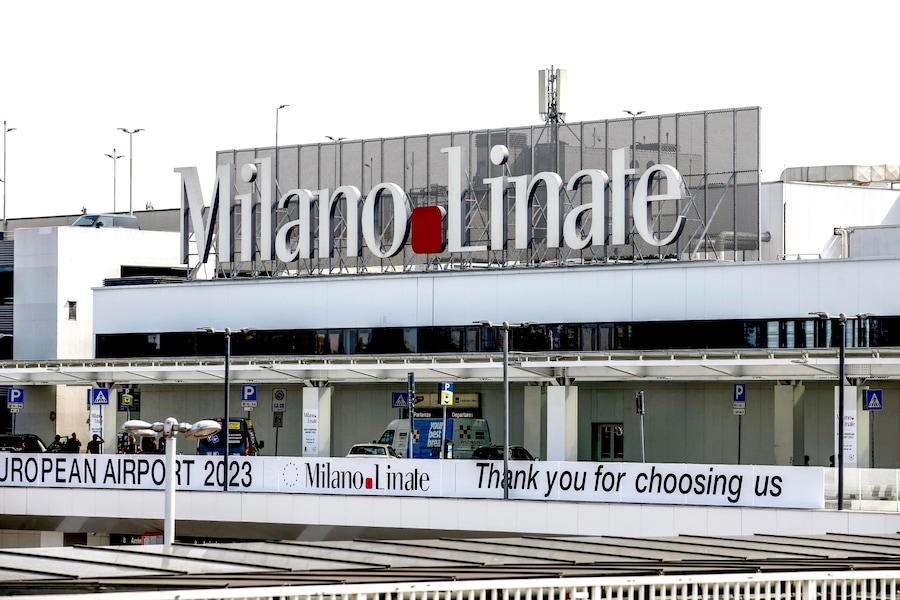 Vedute dell'aeroporto Milano Linate oggi. ((Ansa))