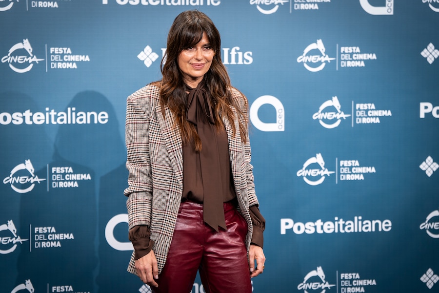 Claudia Pandolfi (Giulia Mobili)