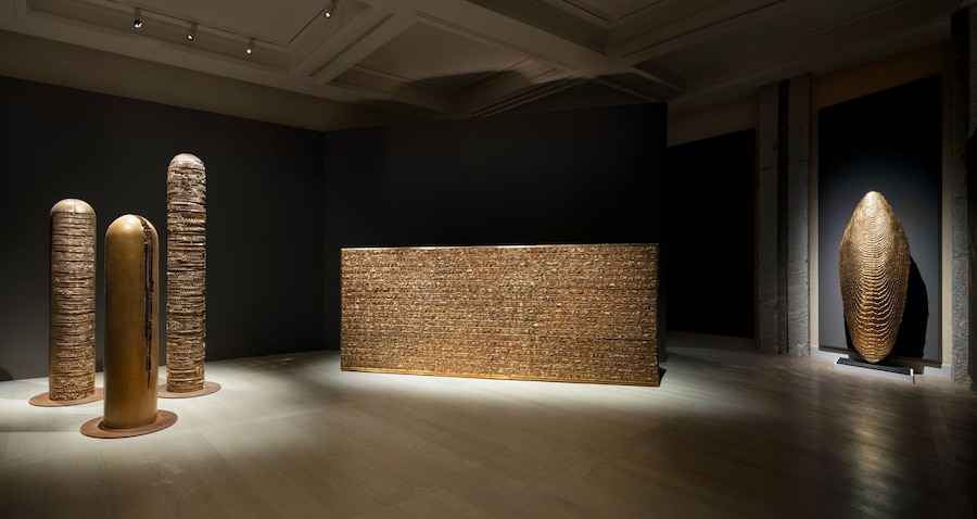 Arnaldo Pomodoro. Una vita, Gallerie d’Italia – Milano, Museo di IntesaSanpaolo, 2026Foto: Agostino Osio – Alto Piano Studio. Courtesy Fondazione ArnaldoPomodoro e Intesa Sanpaolo