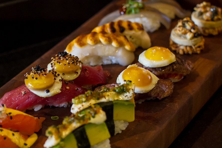 Degustazione di piatti tipici al ristorante Nikkei Maido, Lima ©️Karina Mendoza, PROMPERÚ - Copia (Karina Mendoza/ PROMPERÚ)