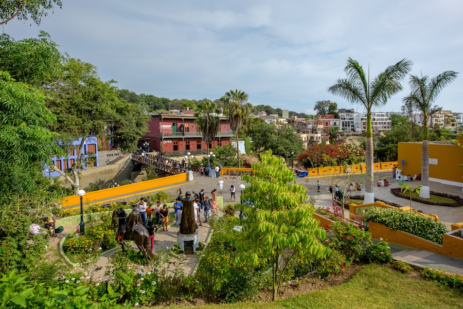Puente de los Suspiros nel quartiere di Barranco, Lima (© Michell León / PROMPERÚ)