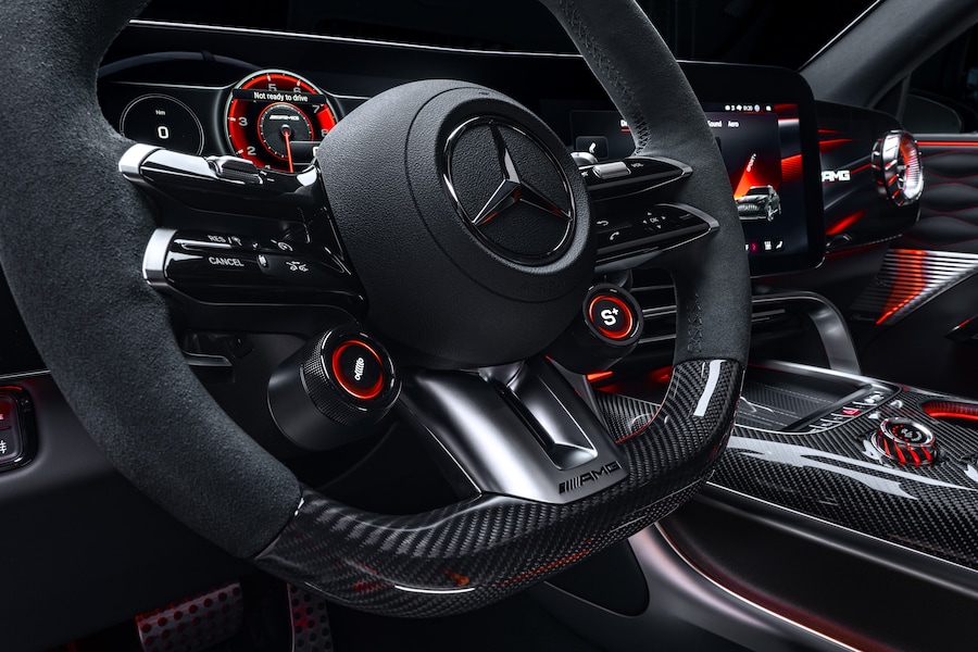 Der neue Mercedes-AMG GT SUV, Affalterbach, 2026. Mercedes-AMG GT 55 SUV | Energieverbrauch kombiniert 23,8-21,2 kWh/100 km | CO2 Emissionen kombiniert 0 g/km | CO2-Klasse: A // The all-new Mercedes-AMG GT SUV, Affalterbach, 2026. Mercedes-AMG GT 55 SUV | Combined energy consumption 23.8-21.2 kWh/100 km | Combined CO₂ emissions 0 g/km | CO₂ class: A