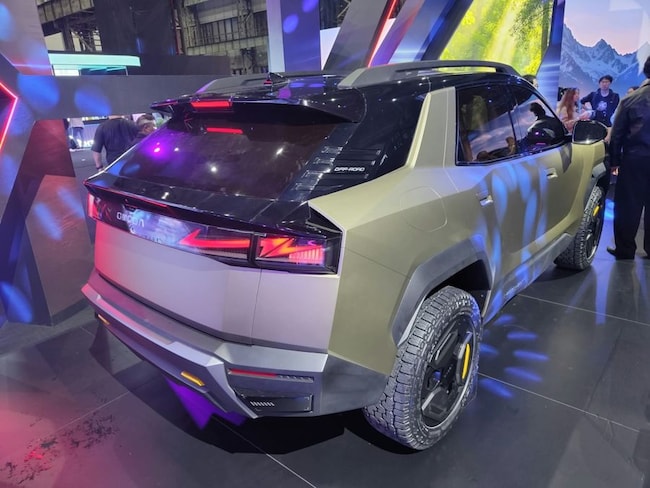 Omoda X, le foto del reveal del nuovo suv cinese