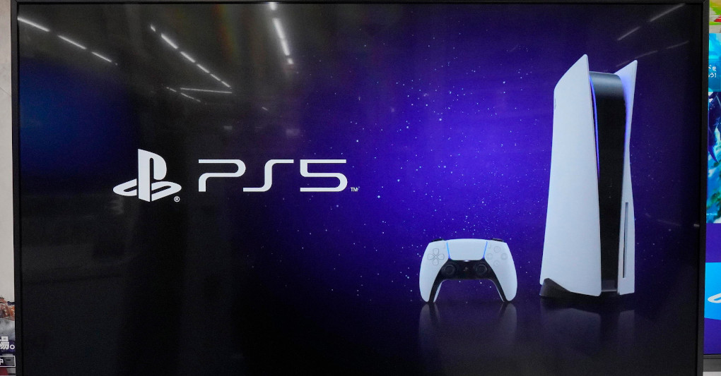 Le nuove PlayStation e Xbox, viaggi d'affari e Satispay