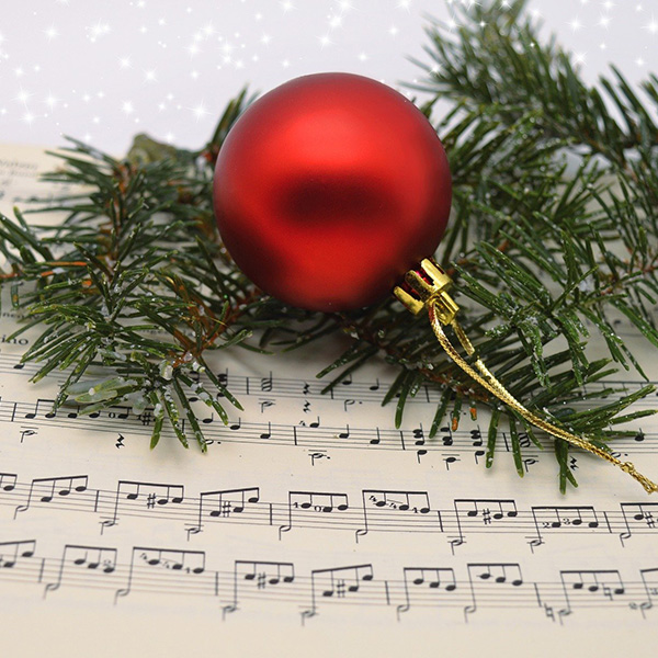 Travel in space and time with the most beautiful Christmas songs – Musica Maestro