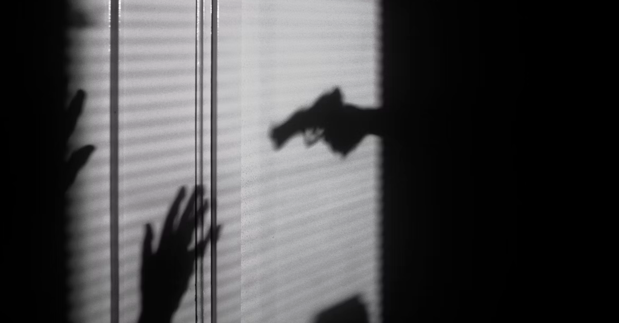 Spara e uccide il killer del figlio. Il paese fa il tifo per lui