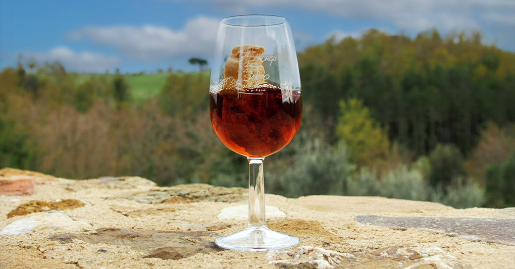 Toscana: in cammino alla scoperta del Sentiero del Vin Santo e dei Borghi Arancioni del Touring Club Italiano episode artwork