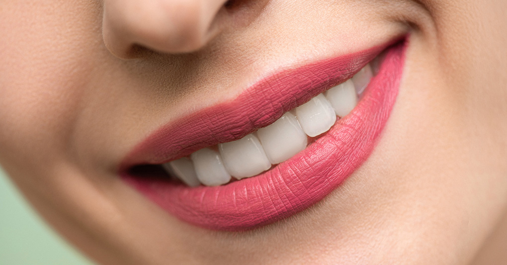 Il benessere comincia dalla bocca: il potere del sorriso
