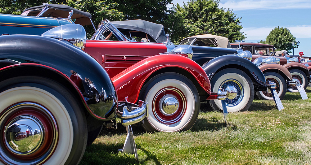 Dalle auto d'epoca all'elettrico: la mobilità italiana tra passato e futuro