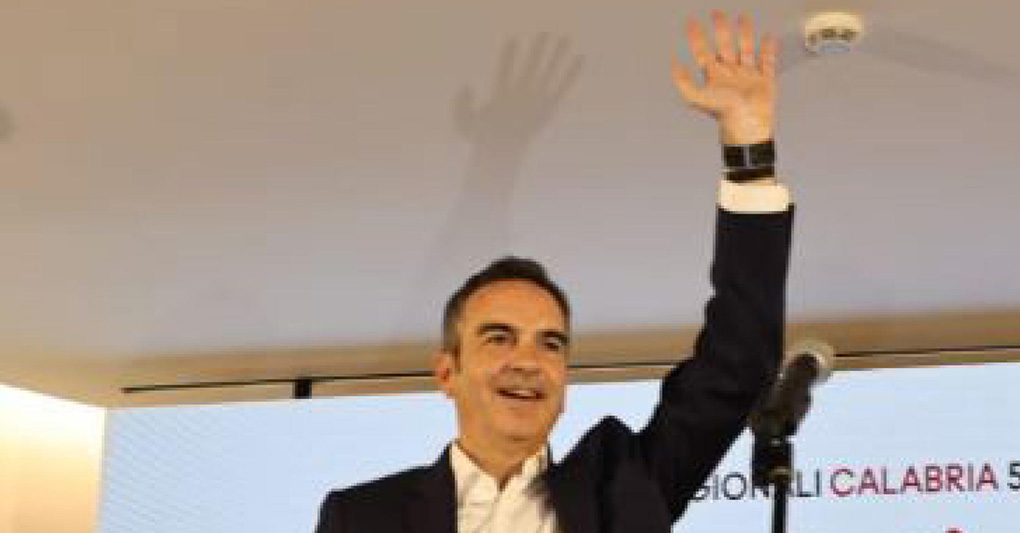 ​La Calabria (ri)sceglie Occhiuto