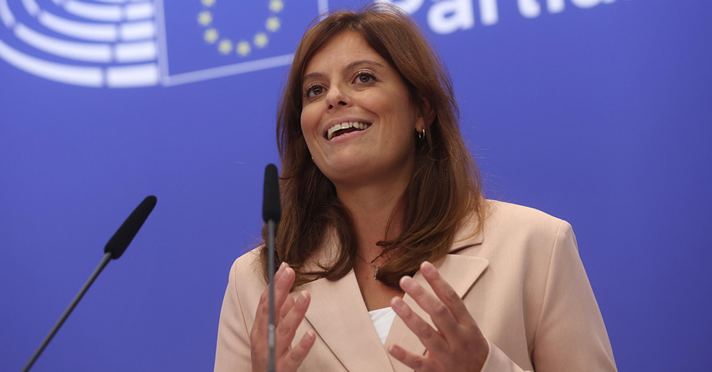 Ilaria Salis salvata dal Parlamento Europeo - Francesca Albanese mette in imbarazzo la sinistra