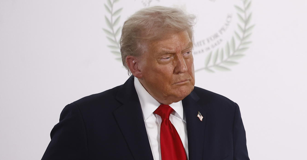 Trump: "L'alba storica di un nuovo Medio Oriente"