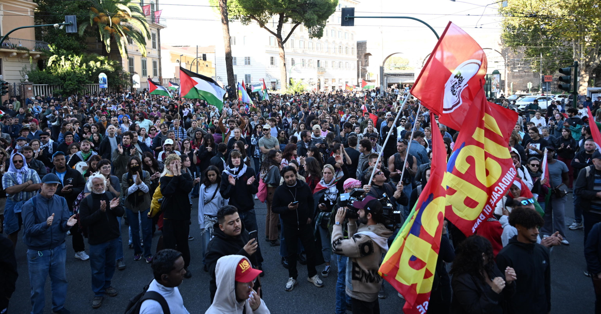 L’Italia scende in piazza