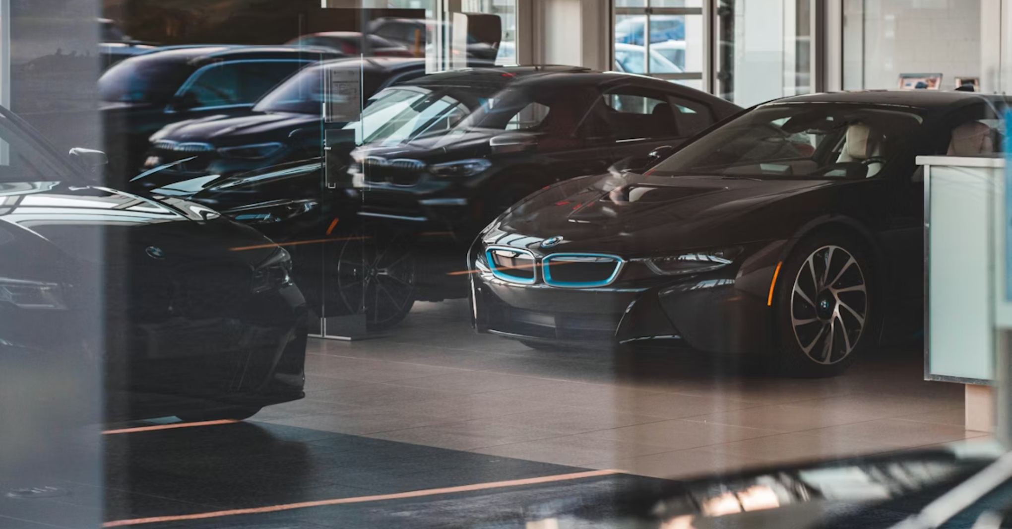 Regole e mercato: una fase di riposizionamento decisiva Regole e mercato: una fase di riposizionamento decisiva