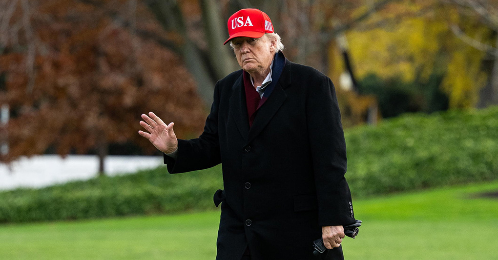 Trump in difficoltà a casa e all'estero