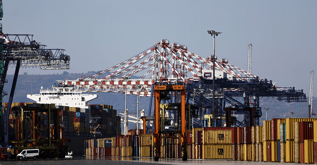 Il porto di Gioia Tauro da «buco nero» è diventato la capitale d'Italia dei container