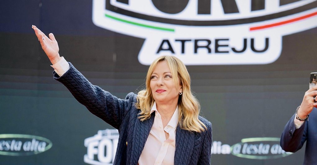 Atreju show: da Renzi a Bonelli manca solo Elly - Sydney, 12 morti alla celebrazione ebraica di Hanukkah