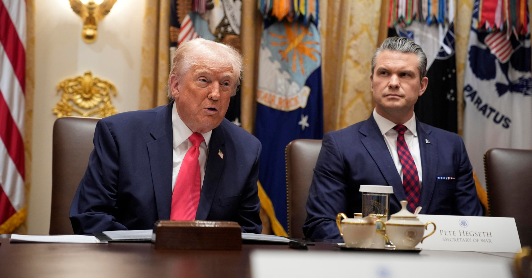 Le parodie di Trump e Hegseth più vere del vero