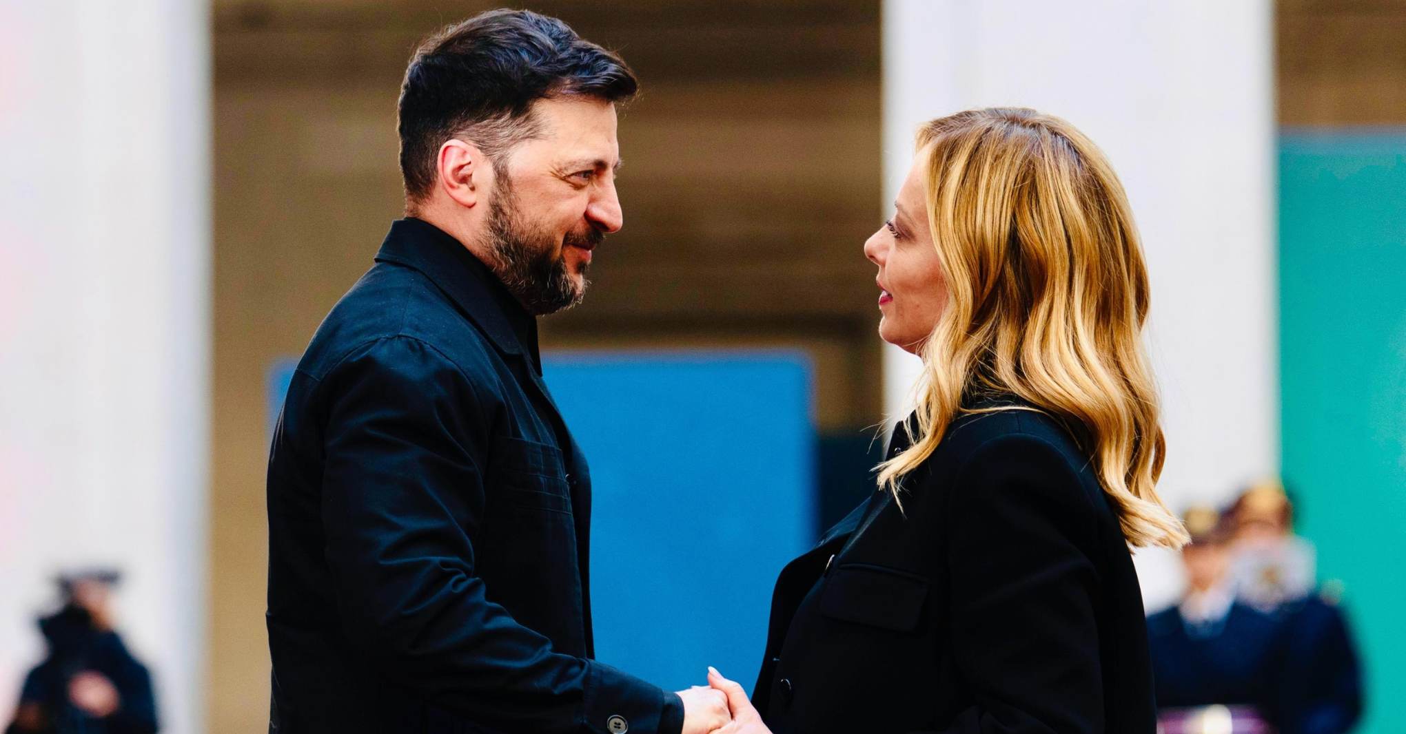 Zelensky a Roma in cerca di sostegno - Paramount rilancia per Warner Bros