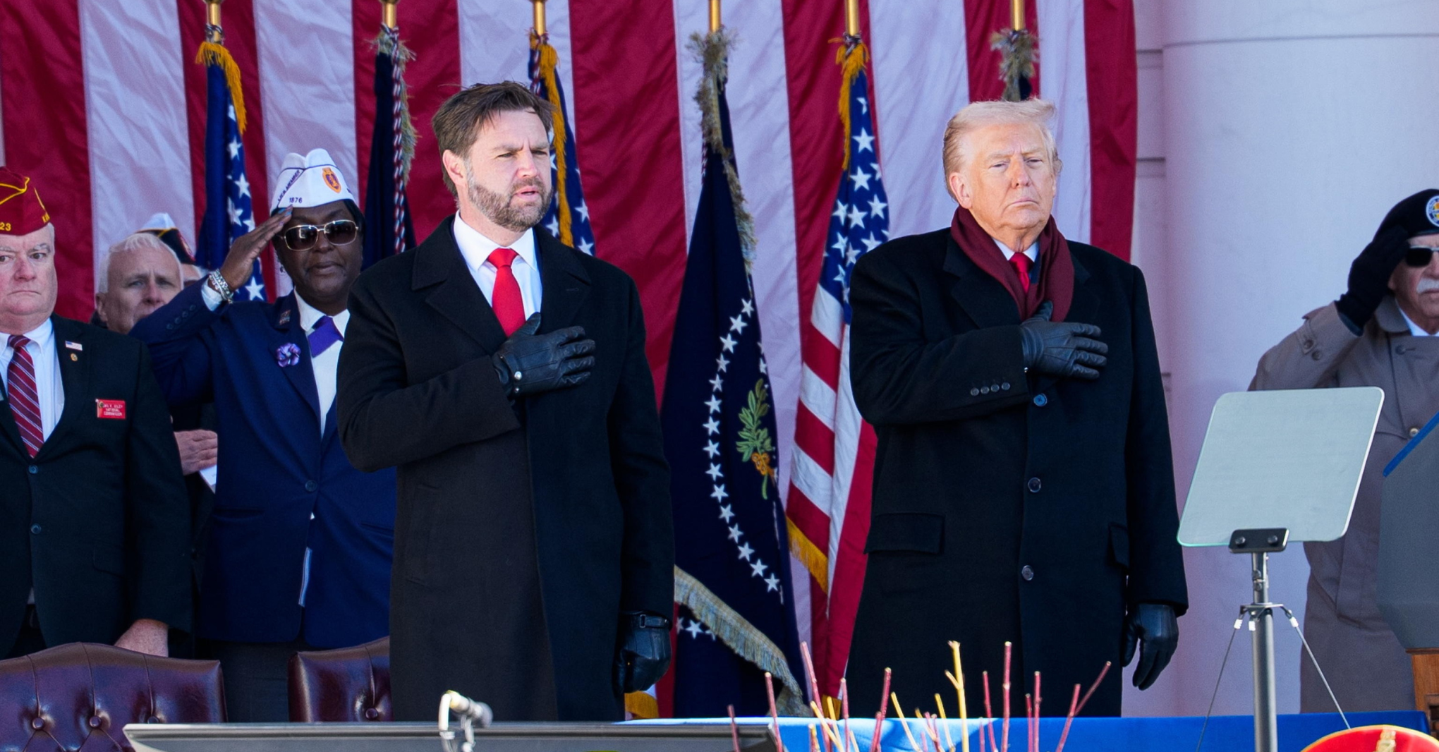 Il nuovo nemico di Trump e Vance è Vanity Fair