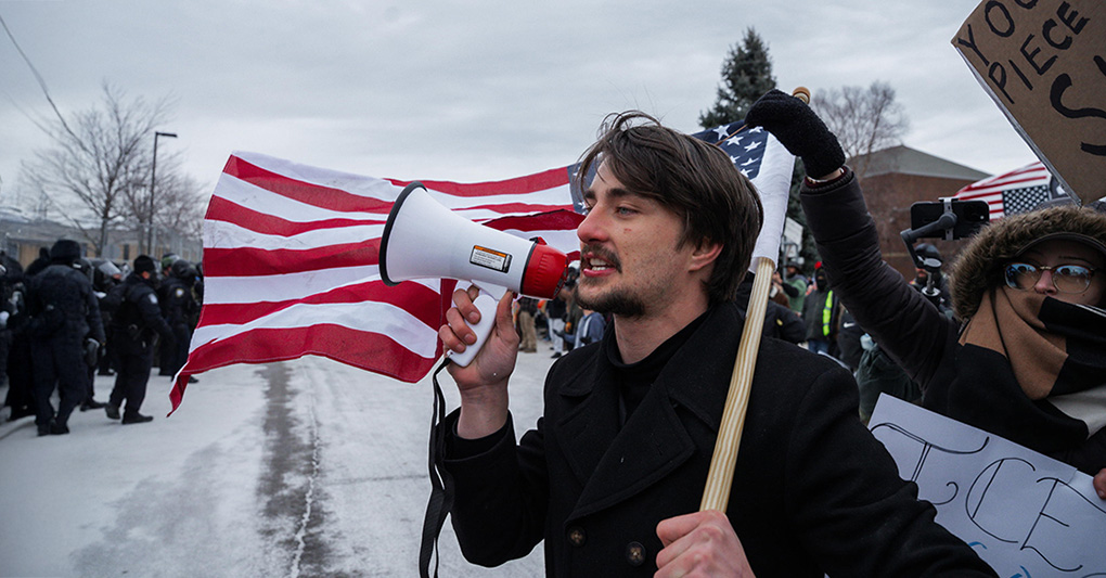 Stati Uniti: è scontro tra Ice e cittadini