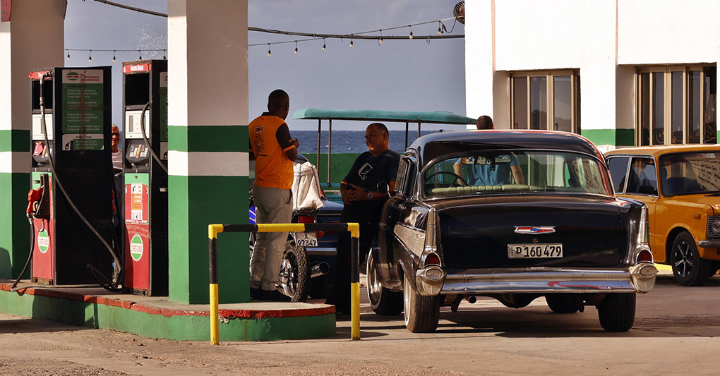 Cuba sull'orlo del baratro Cuba sull'orlo del baratro