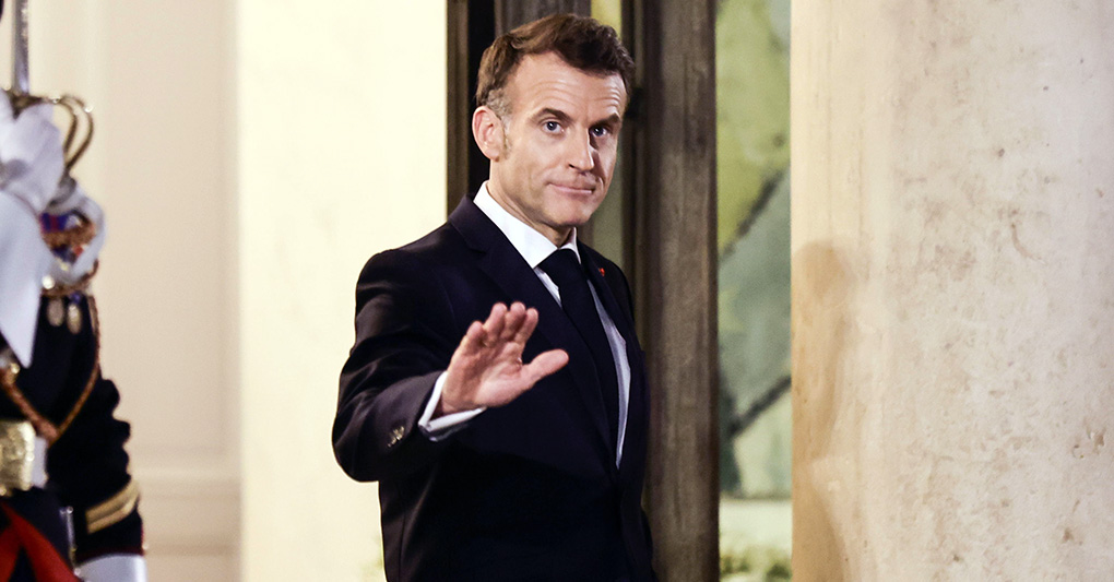 Macron pronto ad aprire l'ombrello (nucleare) Macron pronto ad aprire l'ombrello (nucleare)