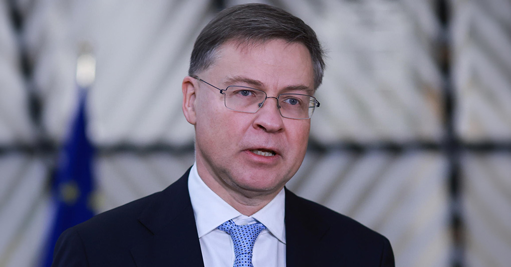 Dombrovskis: se la guerra si protrarrà rischio stagflazione