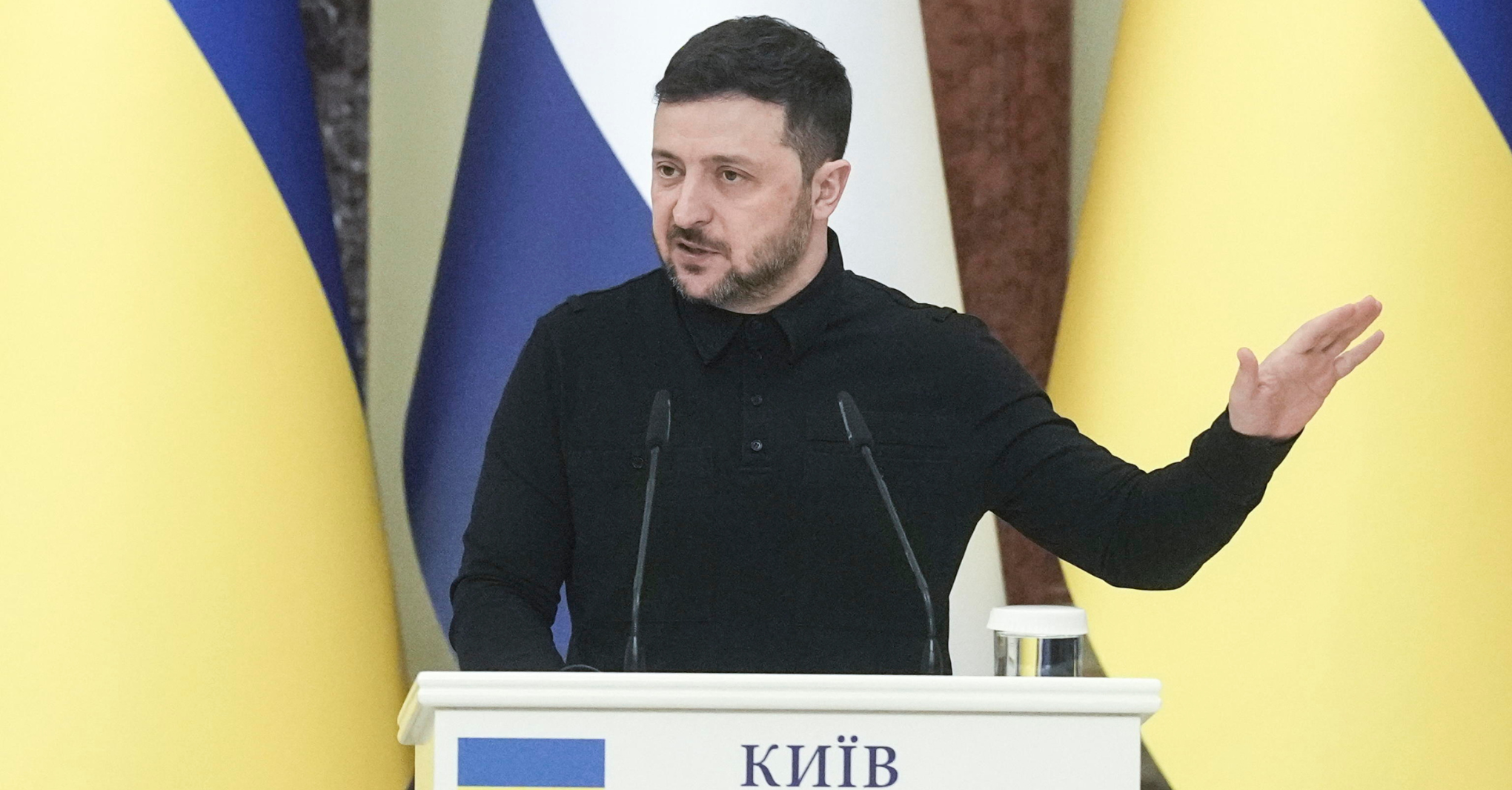 Iran, Zelensky offre aiuto contro i droni Shahed