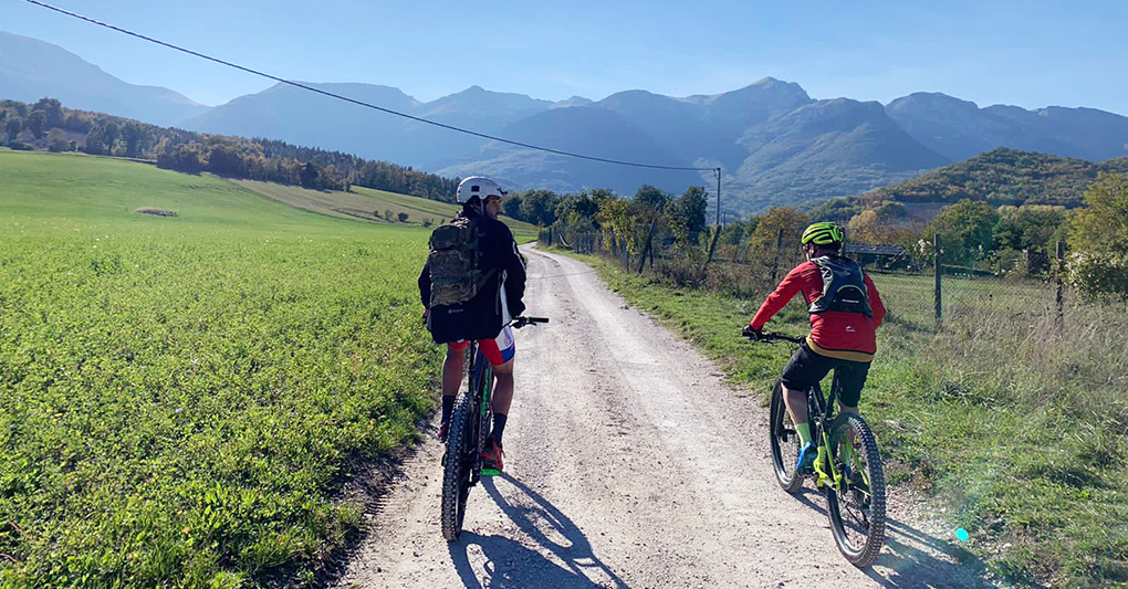 Marche: Cammino dei Cappuccini in bici, Viva Festival e Stradembrecciade episode artwork