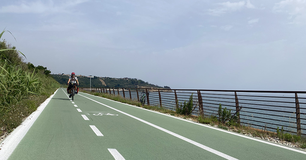 Abruzzo: I percorsi di Ermes e la via dei Trabocchi episode artwork