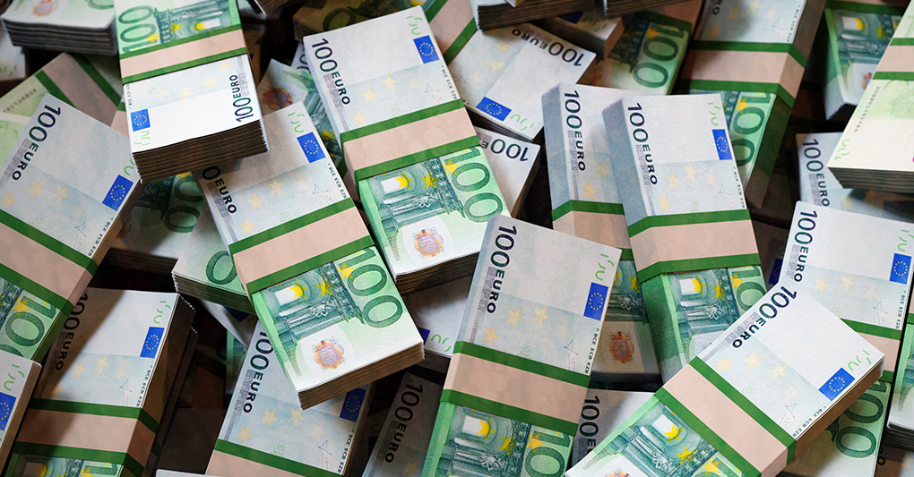 Risparmio fermo, 1.500 miliardi sui conti: la sfida del Salone è trasformarlo in crescita
