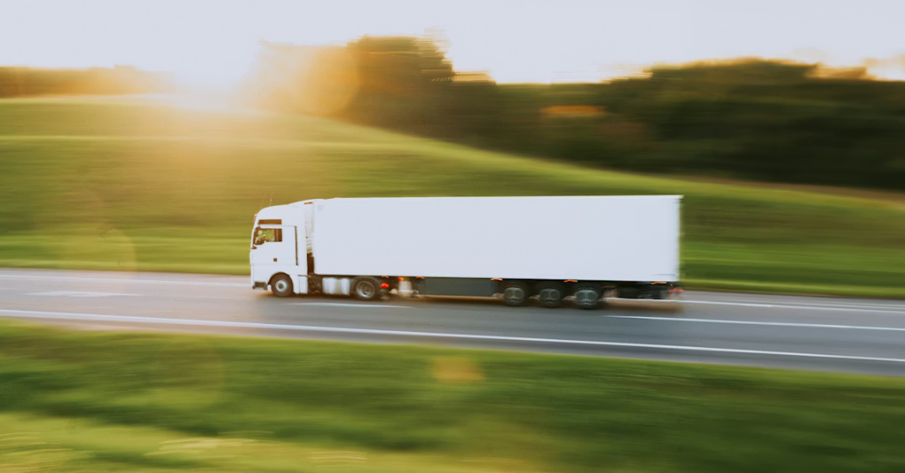 Accordo con il Governo, l’autotrasporto sospende il fermo episode artwork