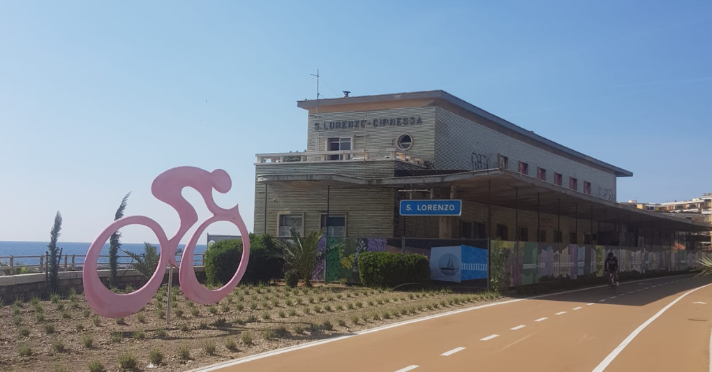 Liguria: la ciclabile Riviera dei Fiori e le altre ciclovie da Oscar episode artwork