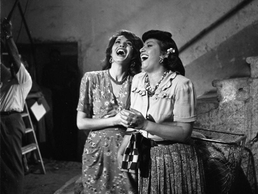 Marisa Merlini ed Elsa Martinelli in un'immagine dei primi anni sessanta. (ANSA)