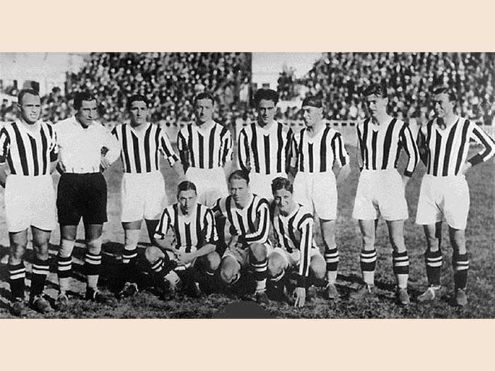 1930. Il quinquenni d'oro. La Juventus entra nella storia del calcio italiano vincendo cinque scudetti consecutivi (dalla stagione 1930-31 alla stagione 1934-35).