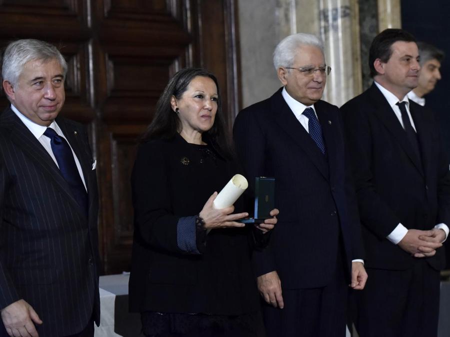 Catia Bastioli  tra Antonio D'Amato e  il presidente   Sergio Mattarella. Primo a destra, Carlo Calenda