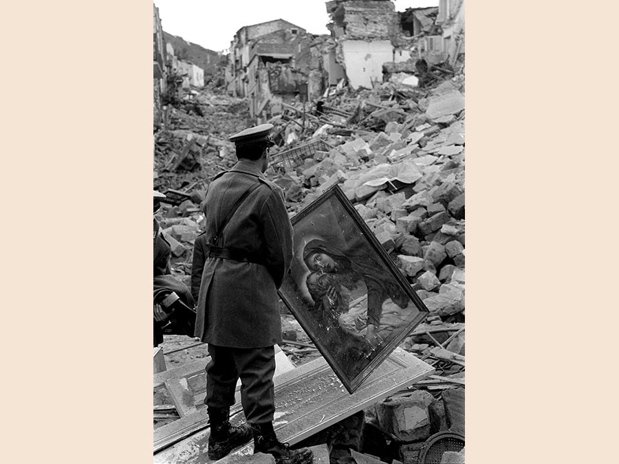  Un' immagine d' archivio dei danni causati a Gibellina dal terremoto del 15 gennaio 1968 nella valle del Belice in Sicilia (magnitudo Richter 6,0 - 236 morti). ARCHIVIO / ANSA / PAL