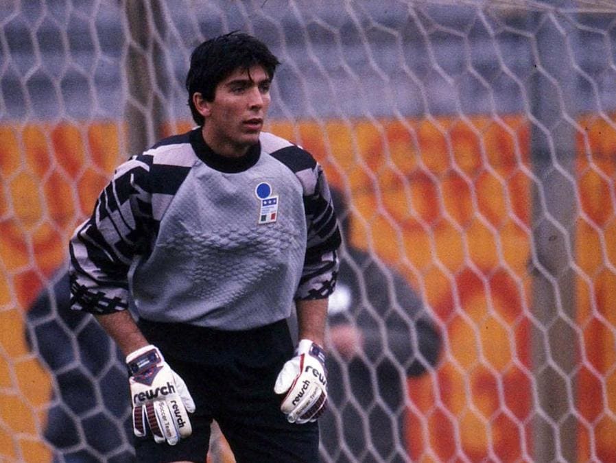 1995 - Amichevole calcio under 21, Italia-Bulgaria  (foto IPP/Alberto Sabattini)