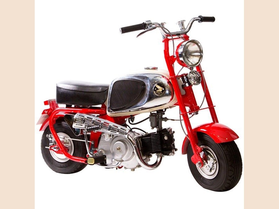 Honda Monkey 1963. Primo modello omologato per la circolazione su strada, esportato negli Stati Uniti e in Europa