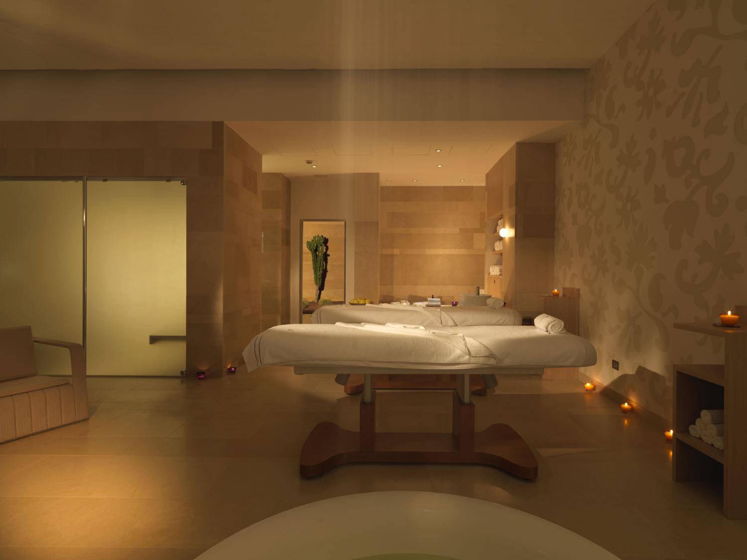 Verdura-Resort, Verdura-Spa-Suite-Treatment-Room