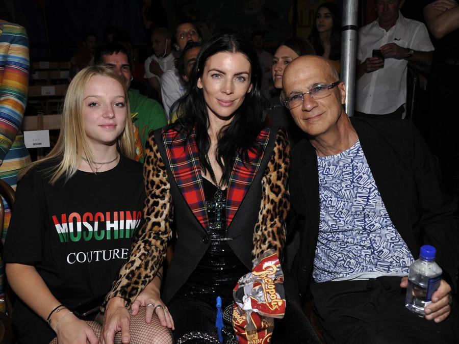 Da sinistra, Skyla Sanders, Liberty Ross e Jimmy Iovine (photo by John Sciulli/Getty Images for Moschino)