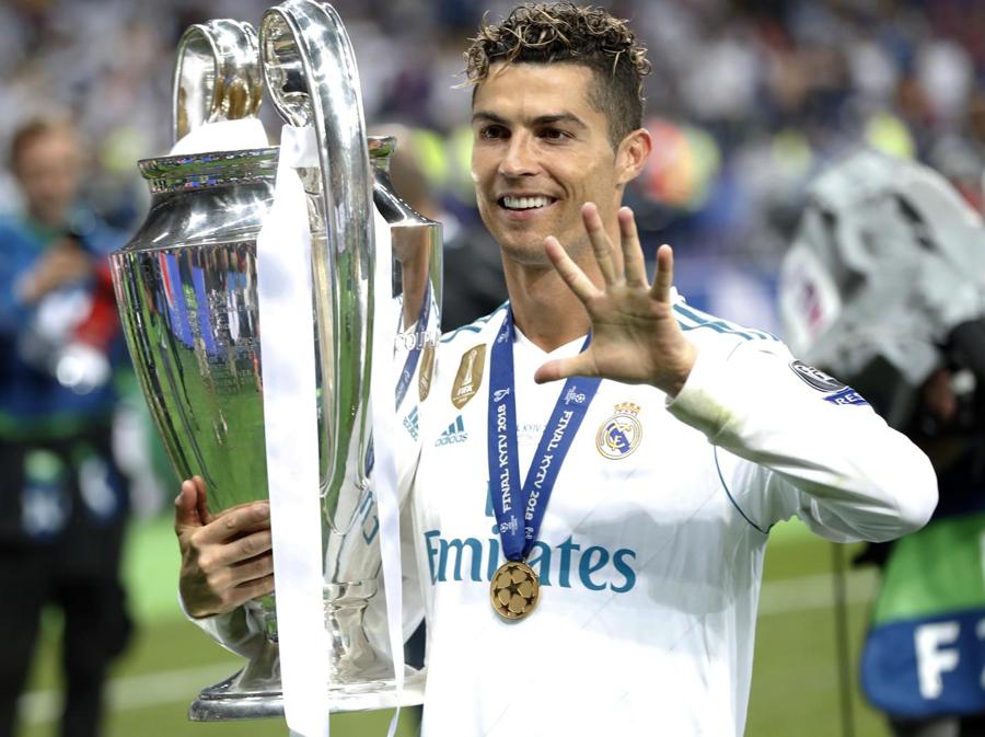 Cristiano Ronaldo  e la qunta  Champions League contro il  Liverpool . (AP Photo/Pavel Golovkin)